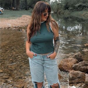 Meet your Posher, Sami